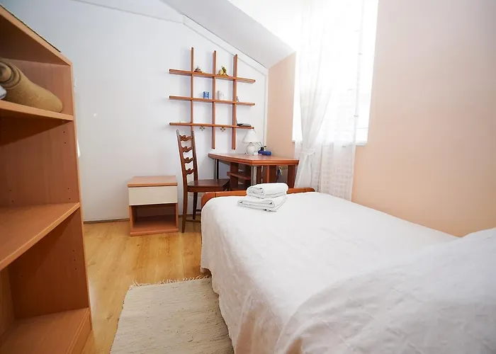 דירה Krianca זאדאר